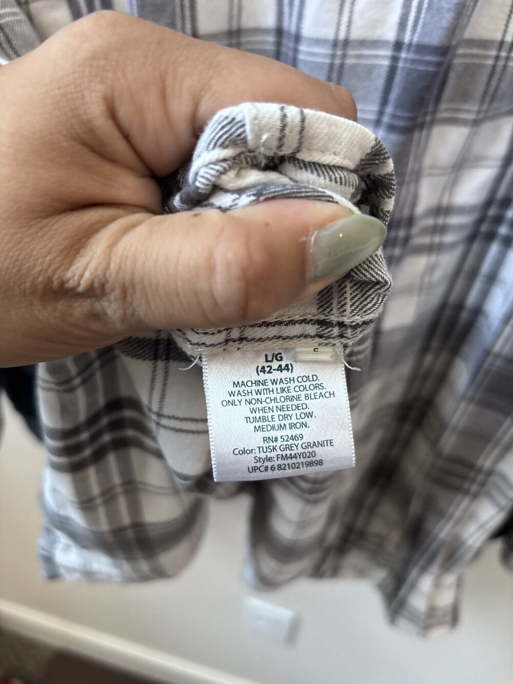 Faded Glory Gray White Plaid Flannel Shirt Size Large 14-16 - Picture 4 of 4